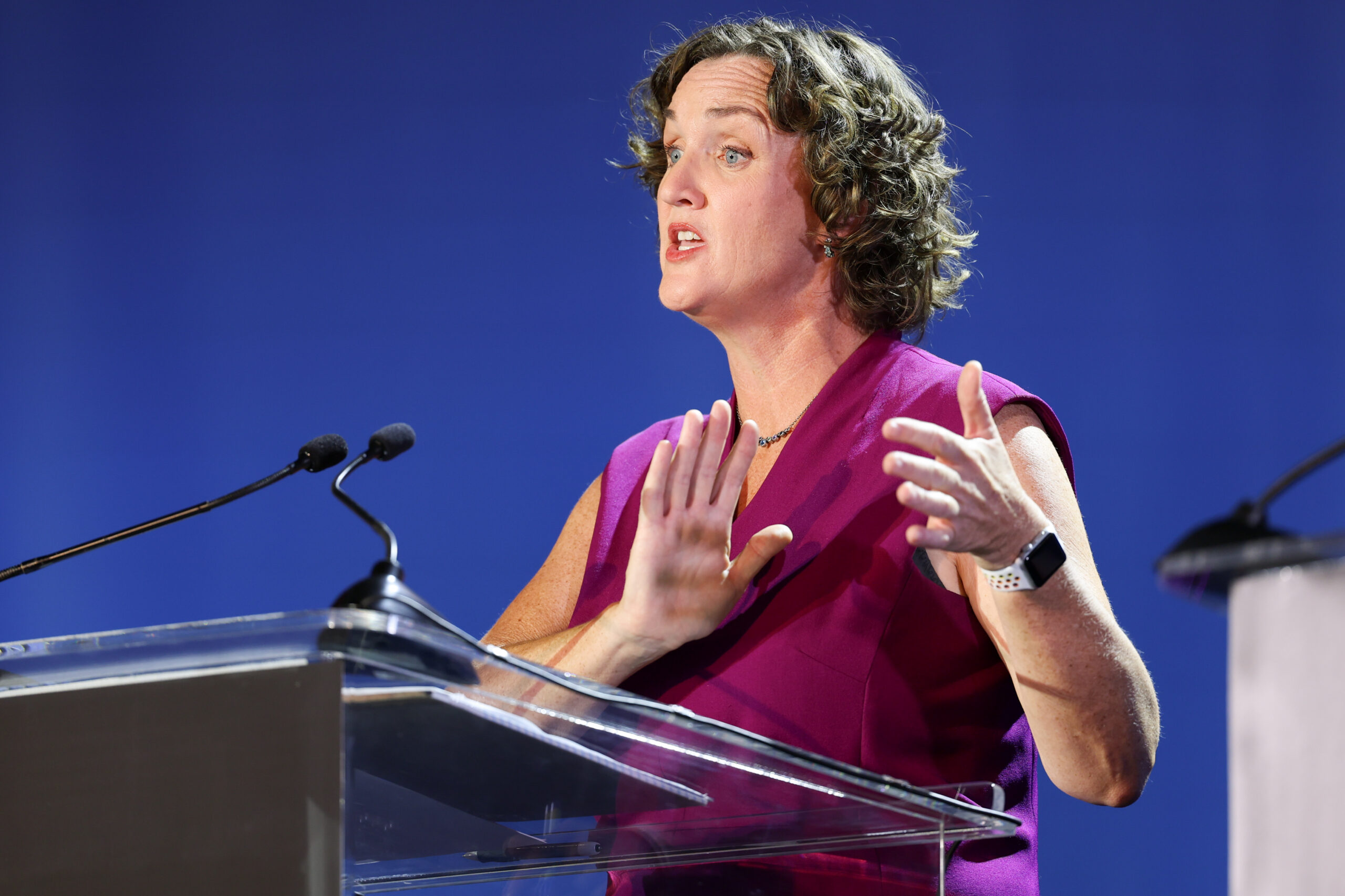 As questions of temperament persist, Katie Porter tries to regain edge in governor’s race