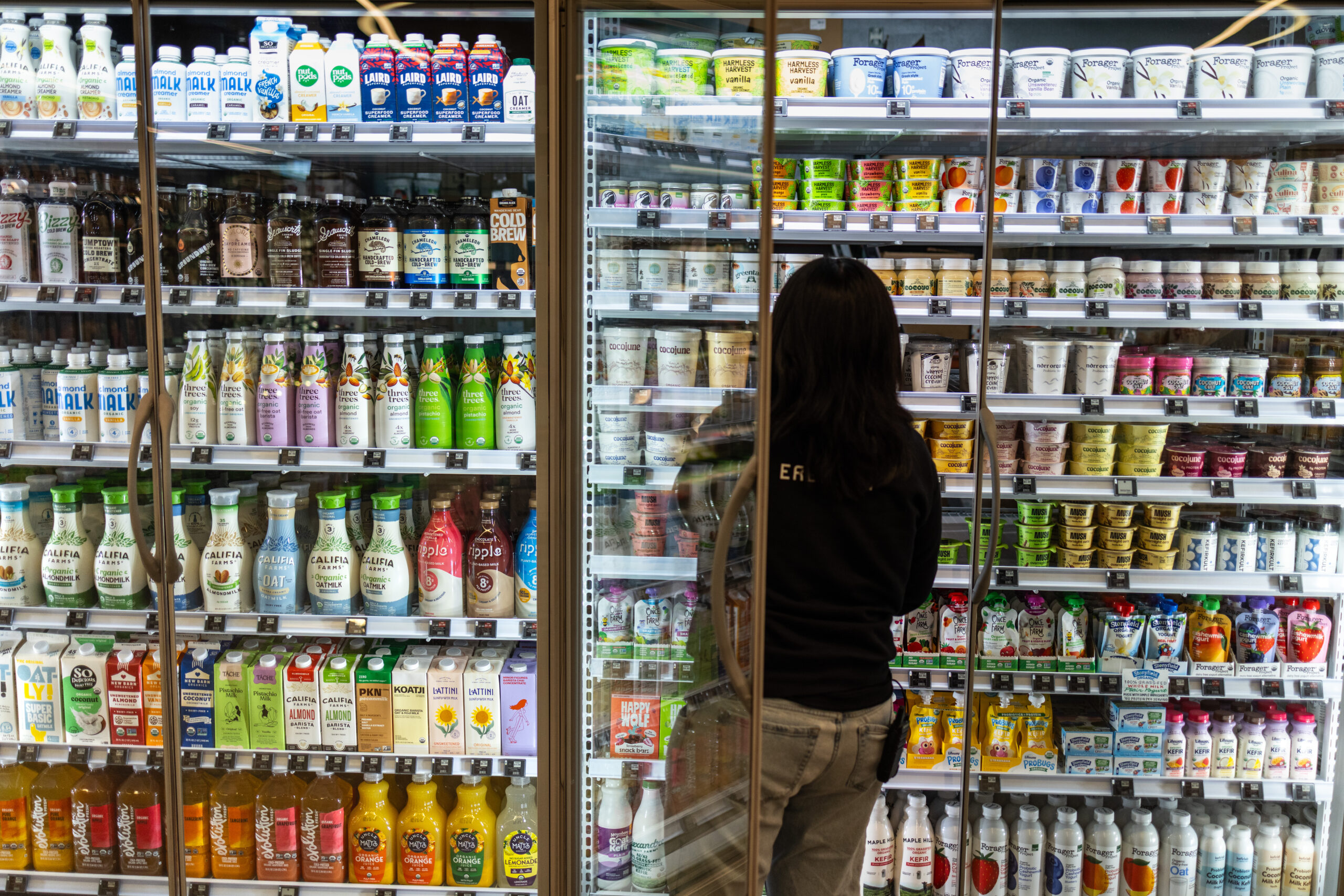 Older AC and fridge chemicals amp up climate change. Trump just rolled back limits on them