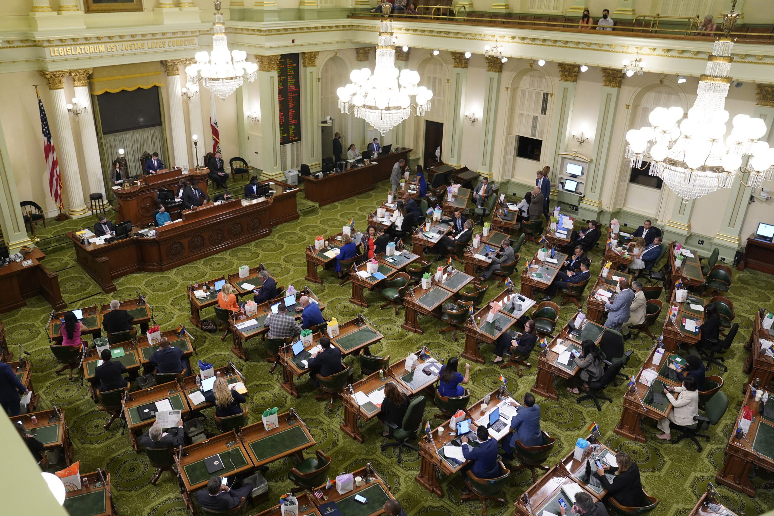 California under pressure — again — as partisan redistricting wars escalate