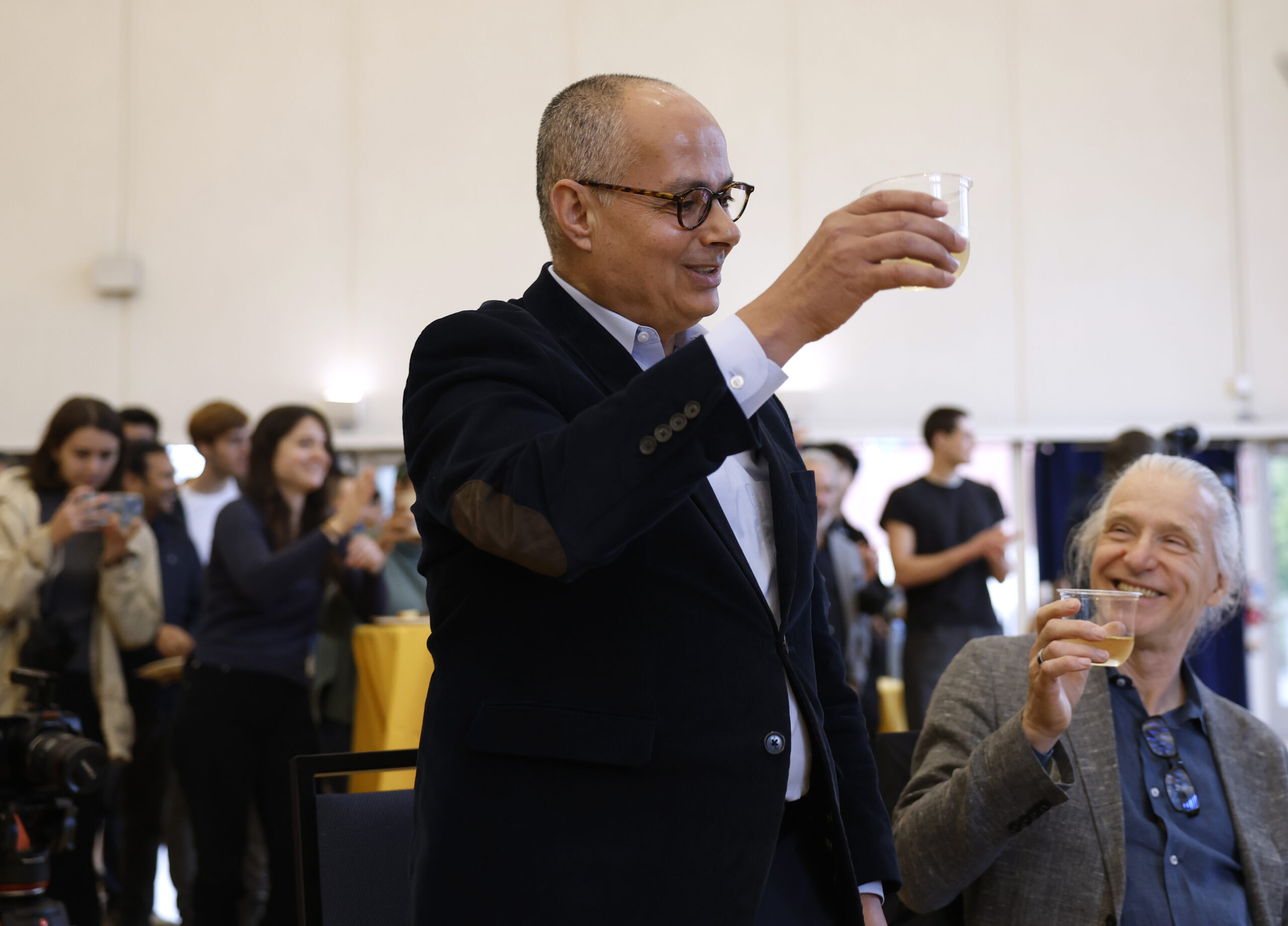 Irvine startup pulls water out of the air