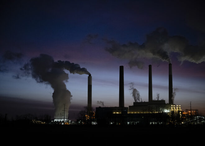 Trump announces new coal export terminal in Oakland