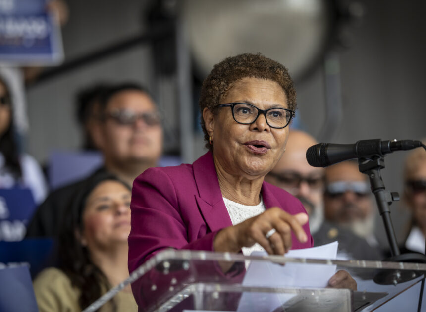 In echoes of Palisades fire, Boyle Heights fire may cost Mayor Bass politically