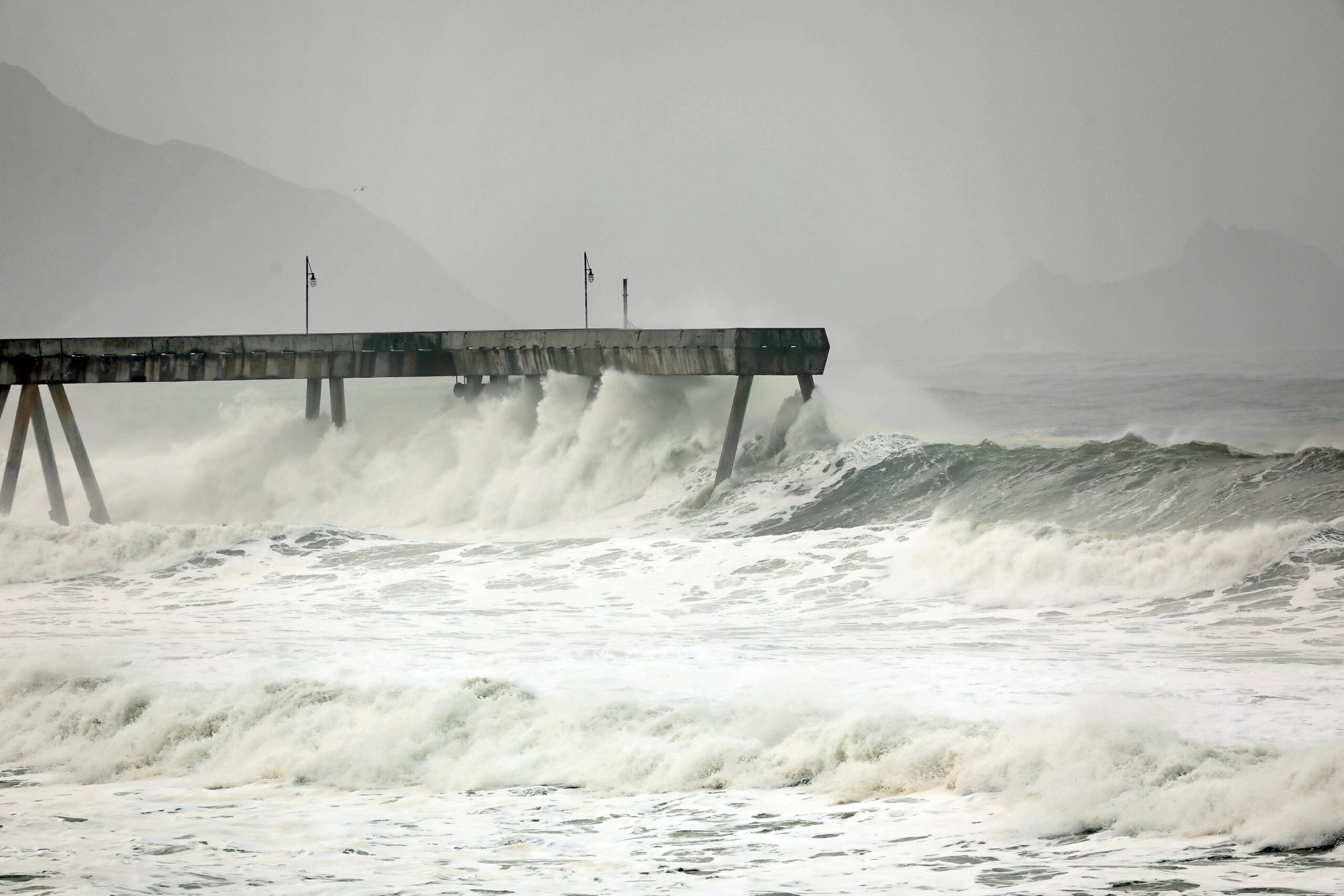 Pacifica pier cracks; another coastal casualty as seas continue to rise