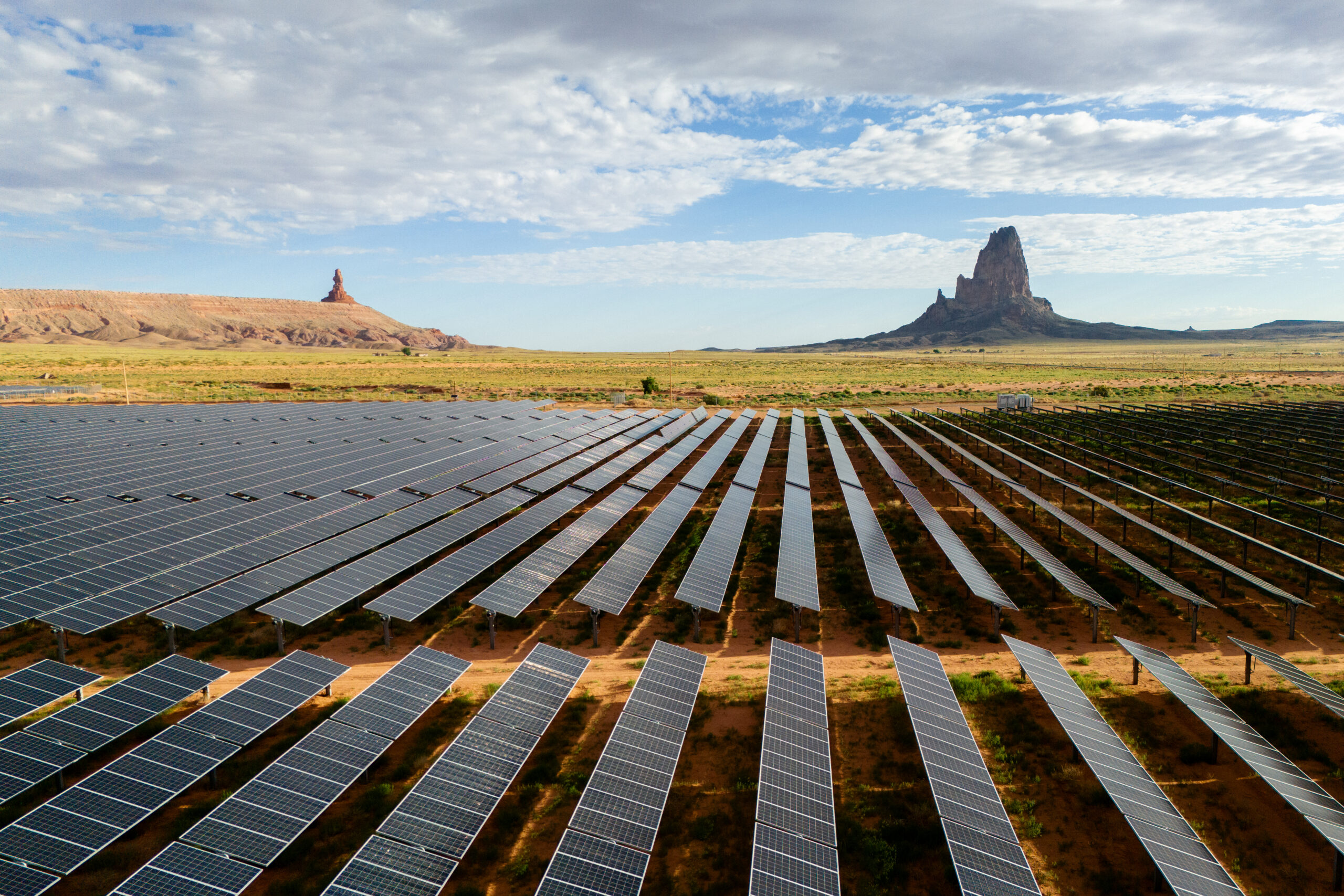Solar surpasses coal in historic shift for U.S. electricity mix