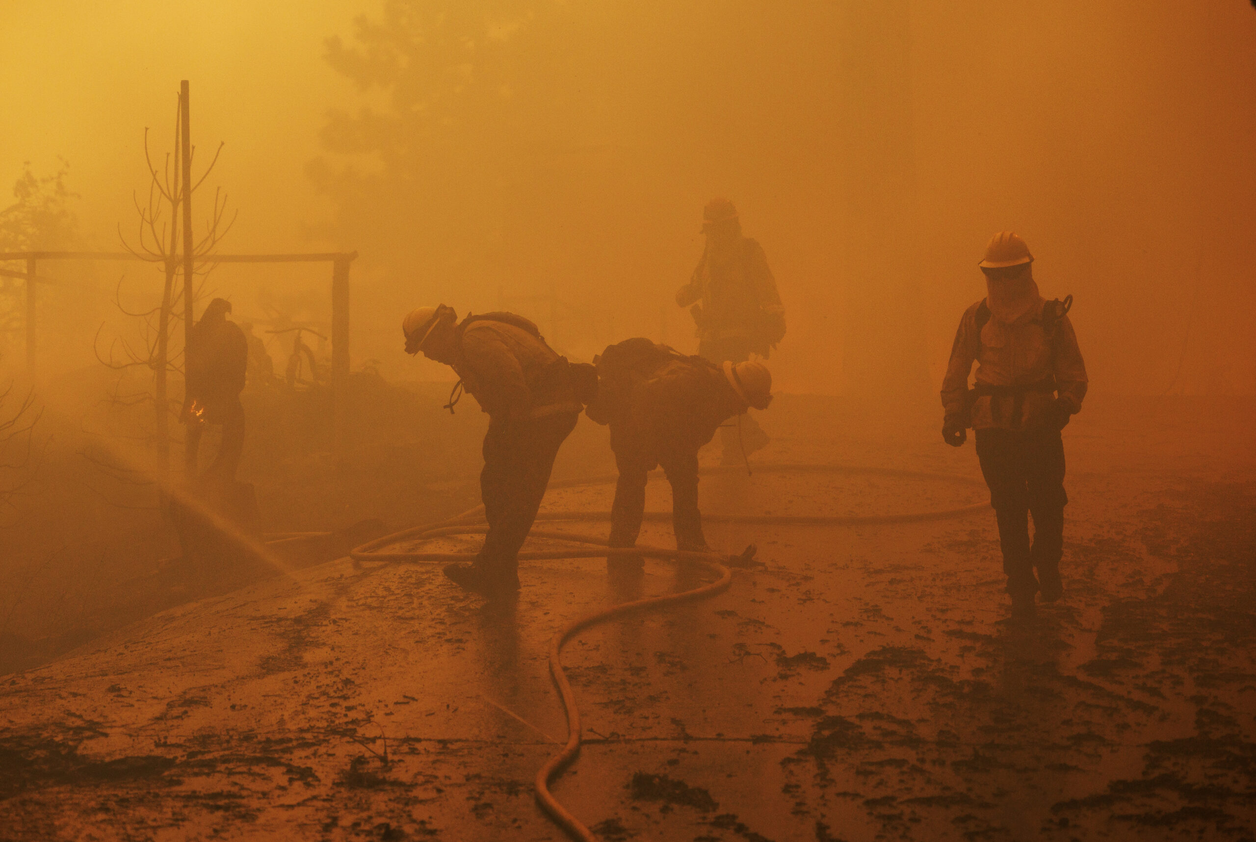 Forest Service firefighters can now wear breathing masks for some work on the fire line