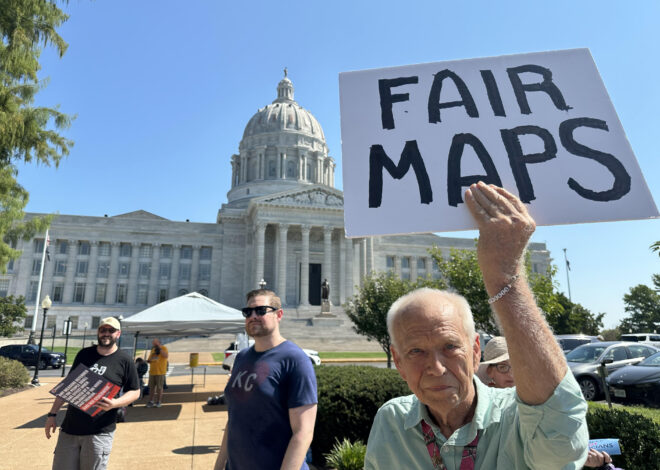 Supreme Court rebuffs Missouri’s push to use new U.S. House map backed by Trump in November