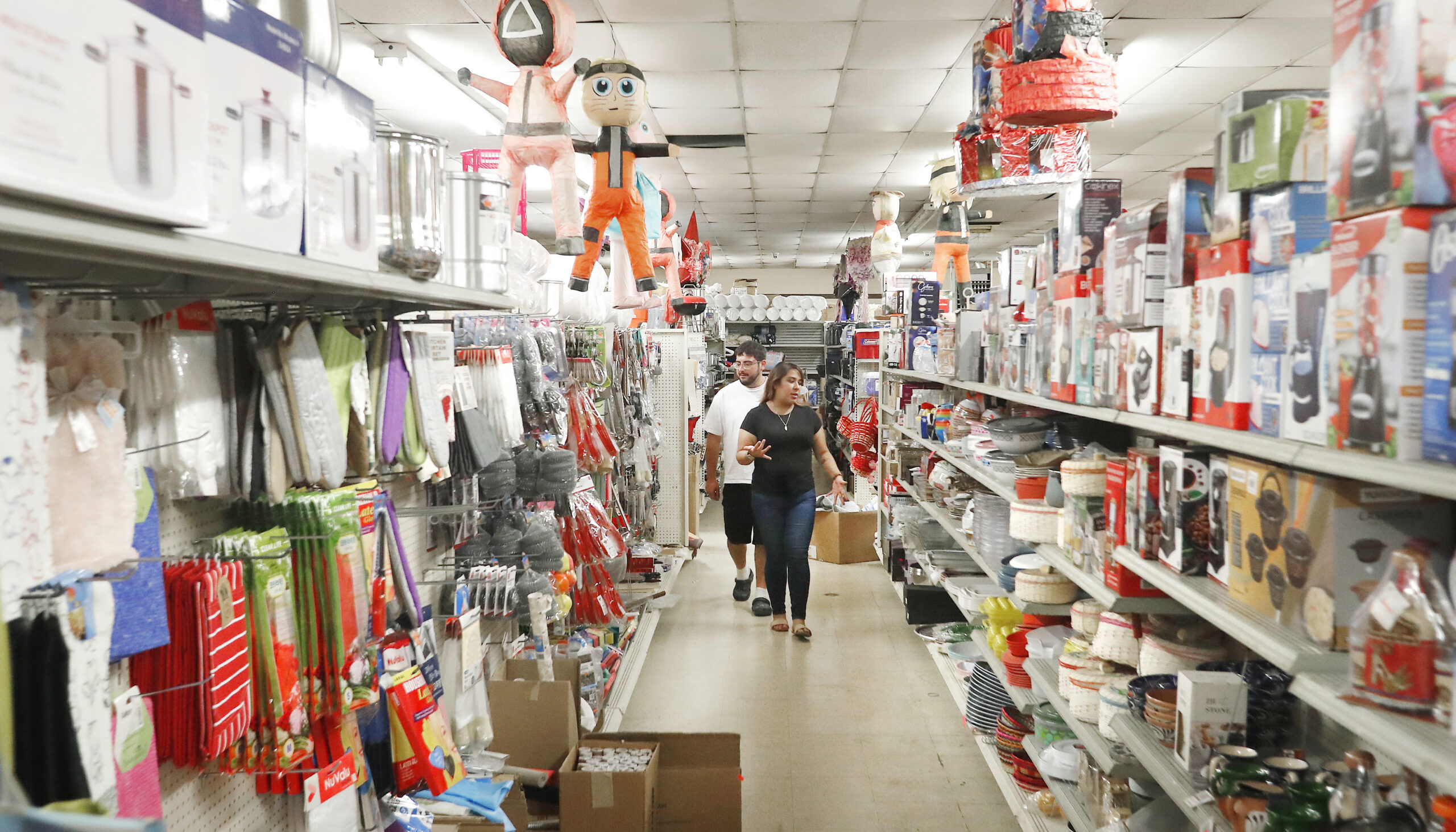 Will the economy motivate voters? This Central Valley swing district could be a test