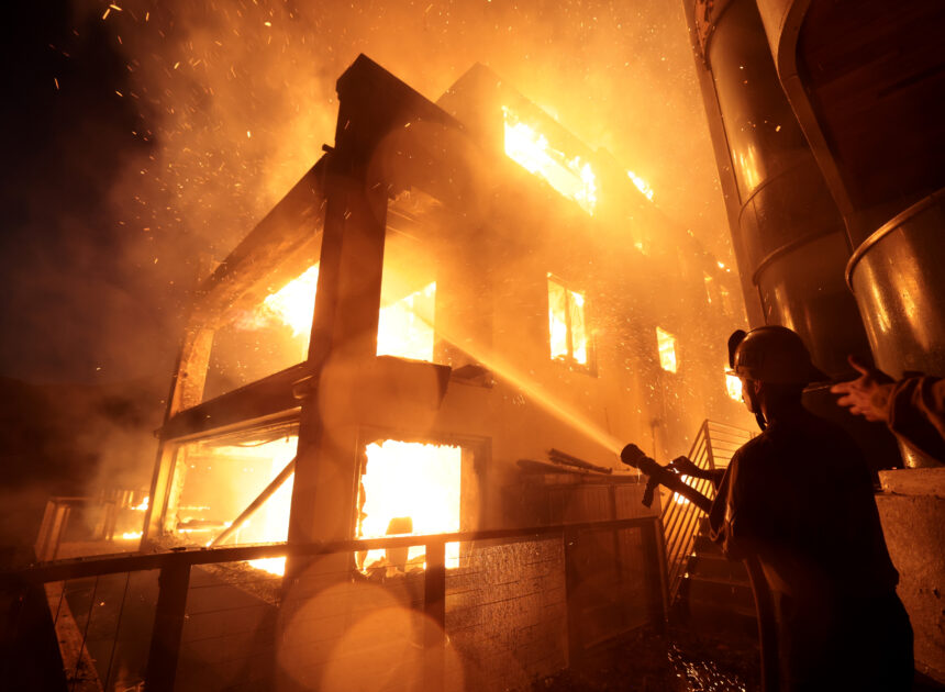 LAFD acknowledges missteps involving Palisades fire following independent investigation